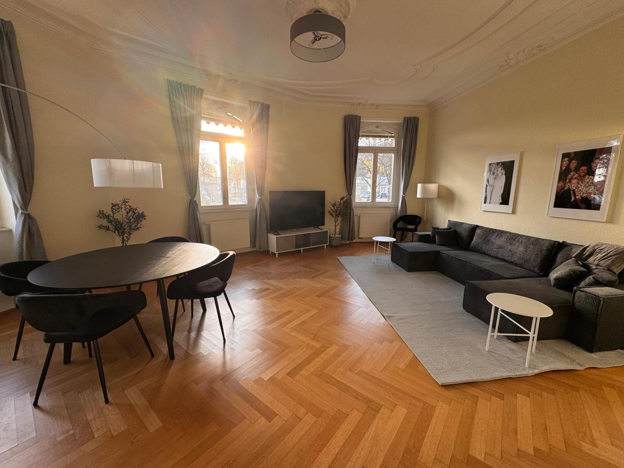 Modernes Hochparterre Im Waldstrassenviertel Apartment Leipzig
